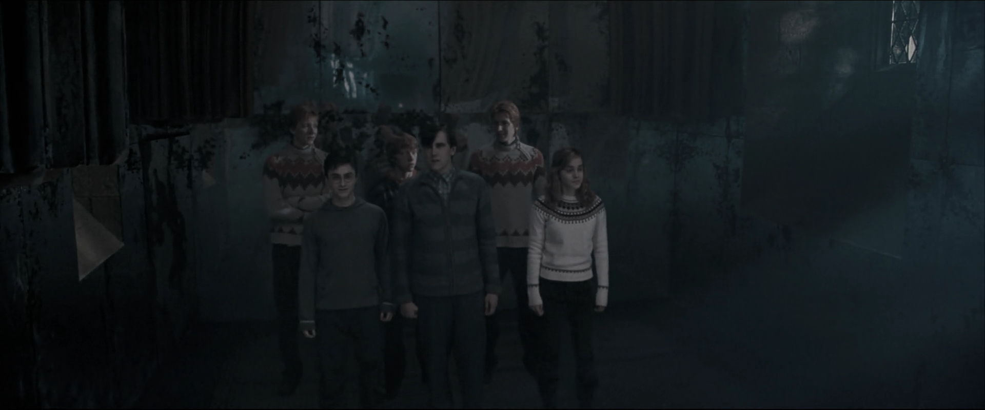 EmmaWatsonFan_dot_nl-HarryPotterAndTheOrderOfThePhoenix3412.jpg