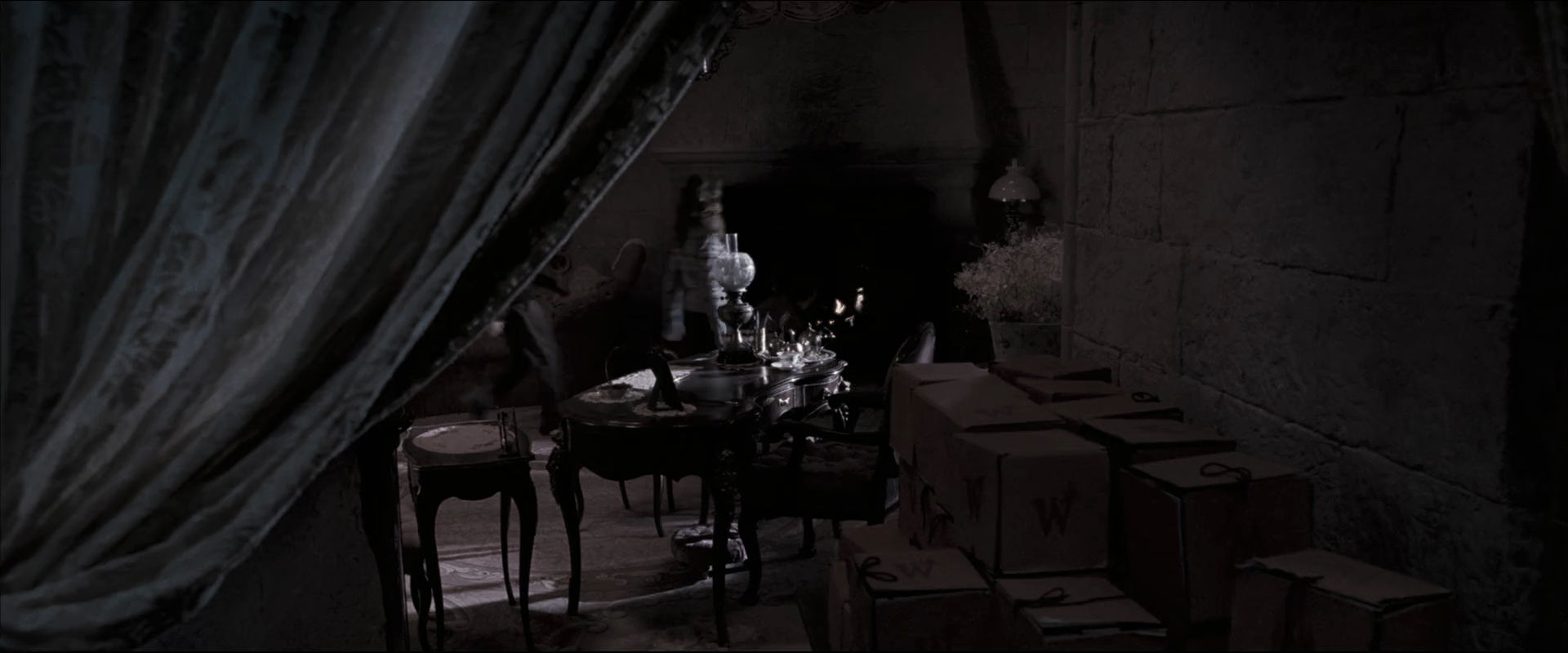 EmmaWatsonFan_dot_nl-HarryPotterAndTheOrderOfThePhoenix5787.jpg