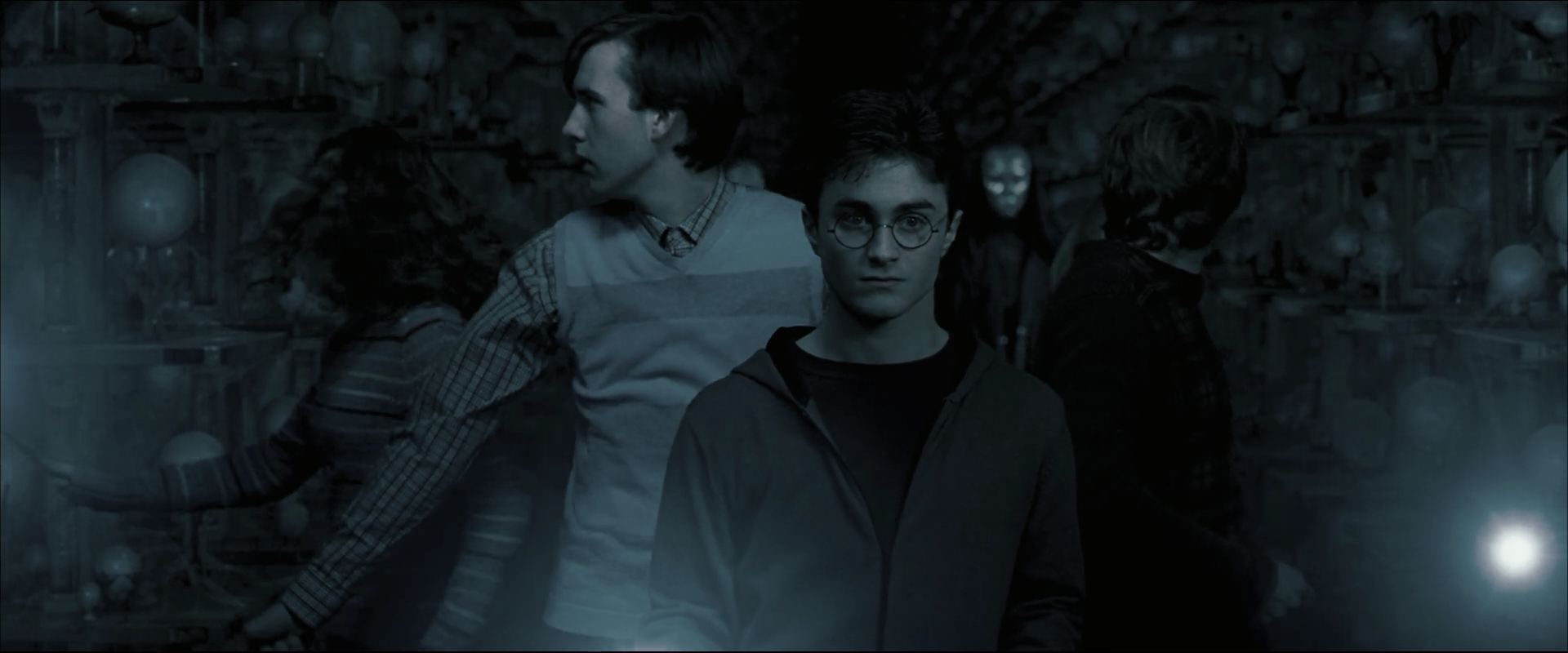 EmmaWatsonFan_dot_nl-HarryPotterAndTheOrderOfThePhoenix6389.jpg
