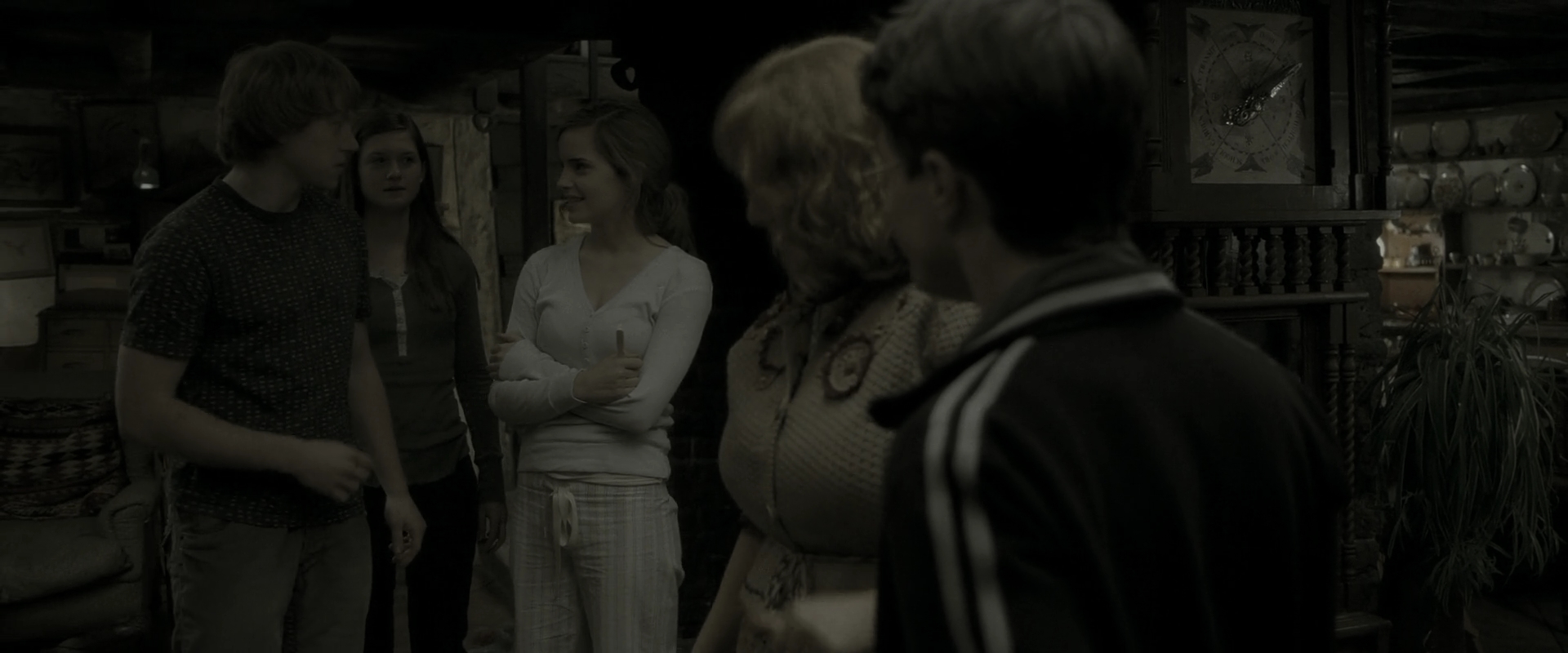 EmmaWatsonFan_dot_nl-HarryPotterAndTheHalfBloodPrince0782.jpg EmmaWatsonFan_dot_nl-HarryPotterAndTheHalfBloodPrince0782.jpg