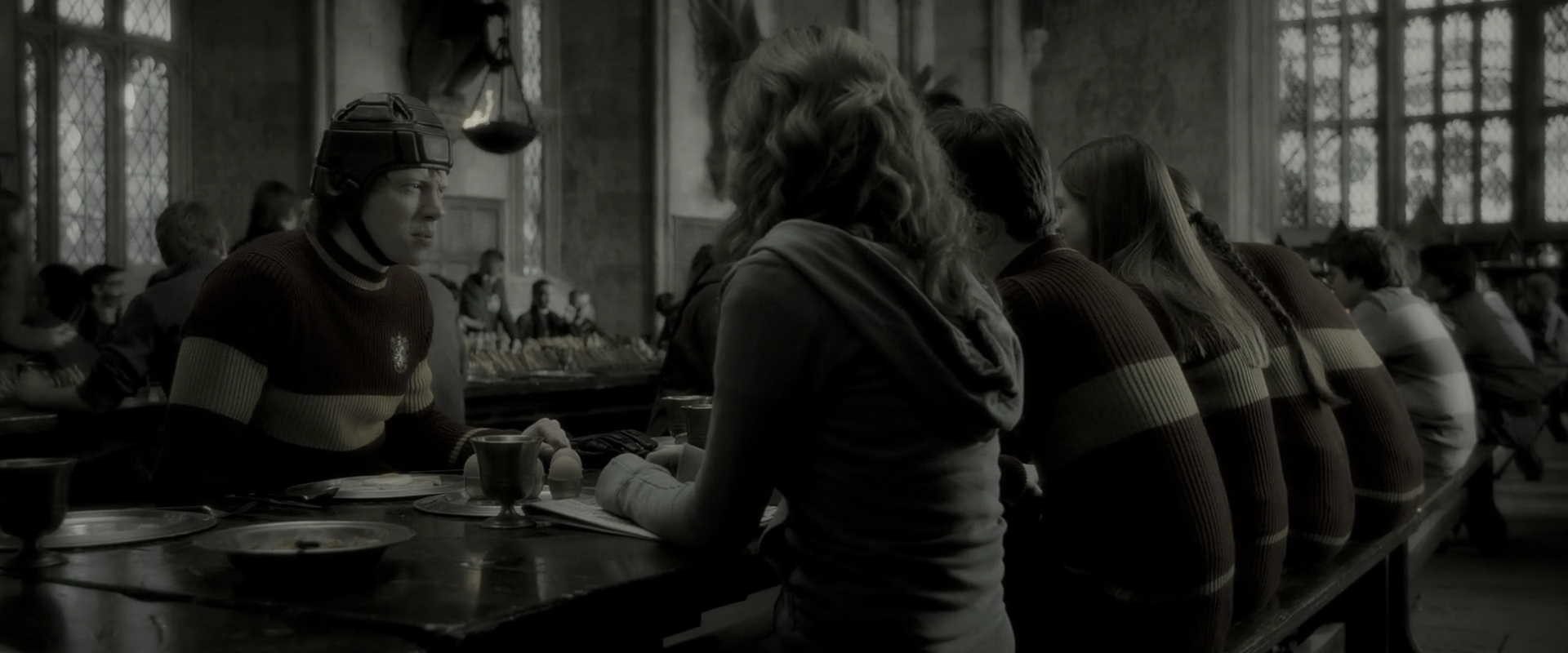 EmmaWatsonFan_dot_nl-HarryPotterAndTheHalfBloodPrince3559.jpg