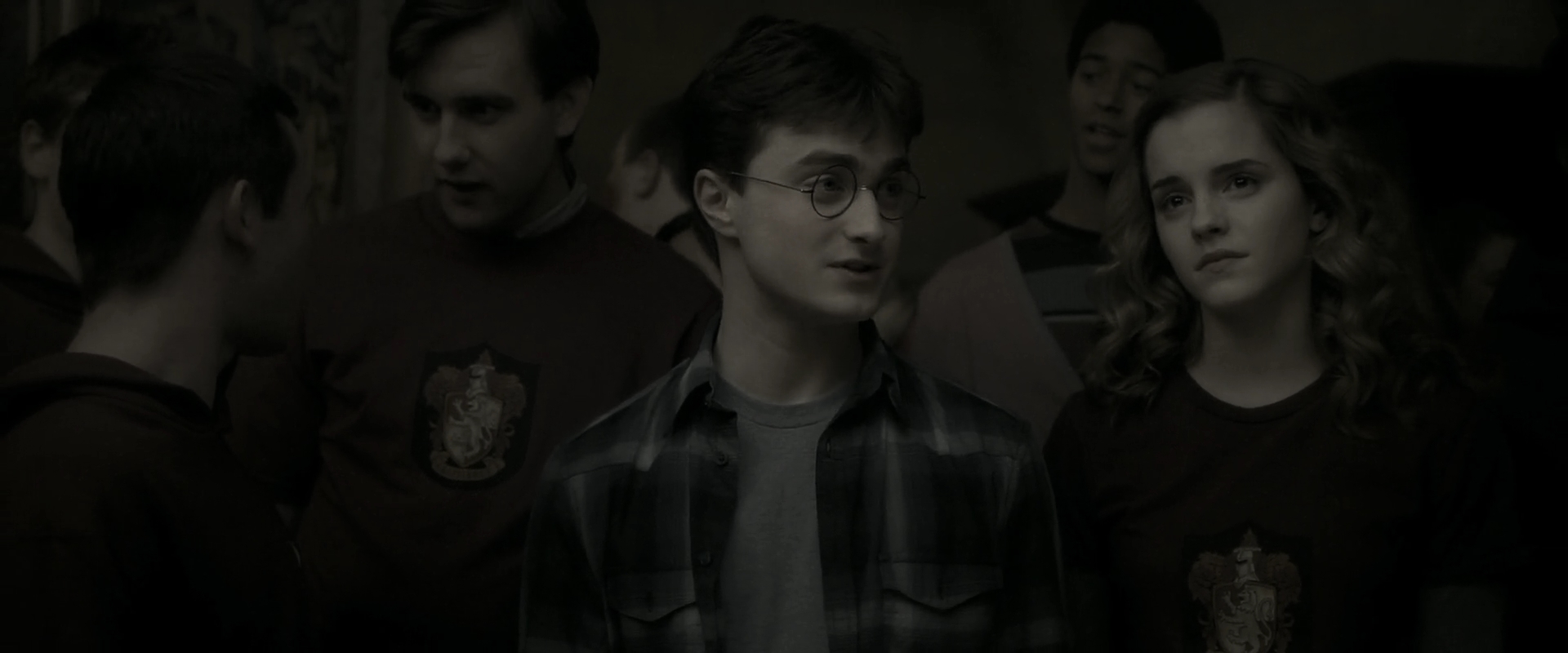 EmmaWatsonFan_dot_nl-HarryPotterAndTheHalfBloodPrince3708.jpg EmmaWatsonFan_dot_nl-HarryPotterAndTheHalfBloodPrince3708.jpg