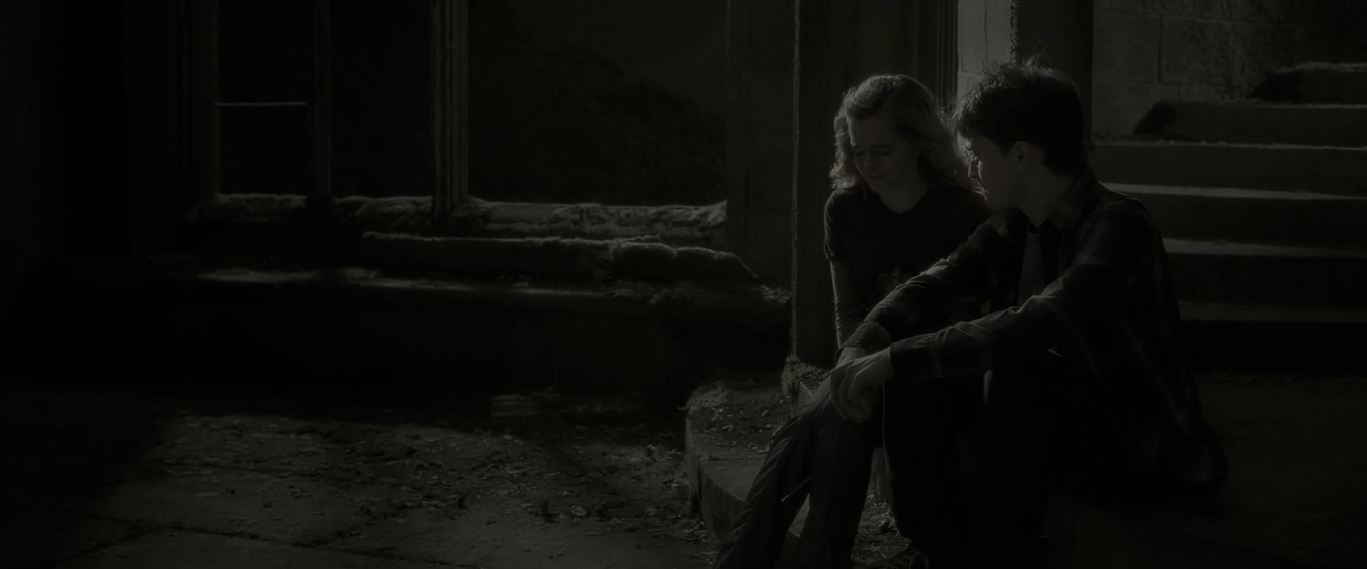 EmmaWatsonFan_dot_nl-HarryPotterAndTheHalfBloodPrince3806.jpg