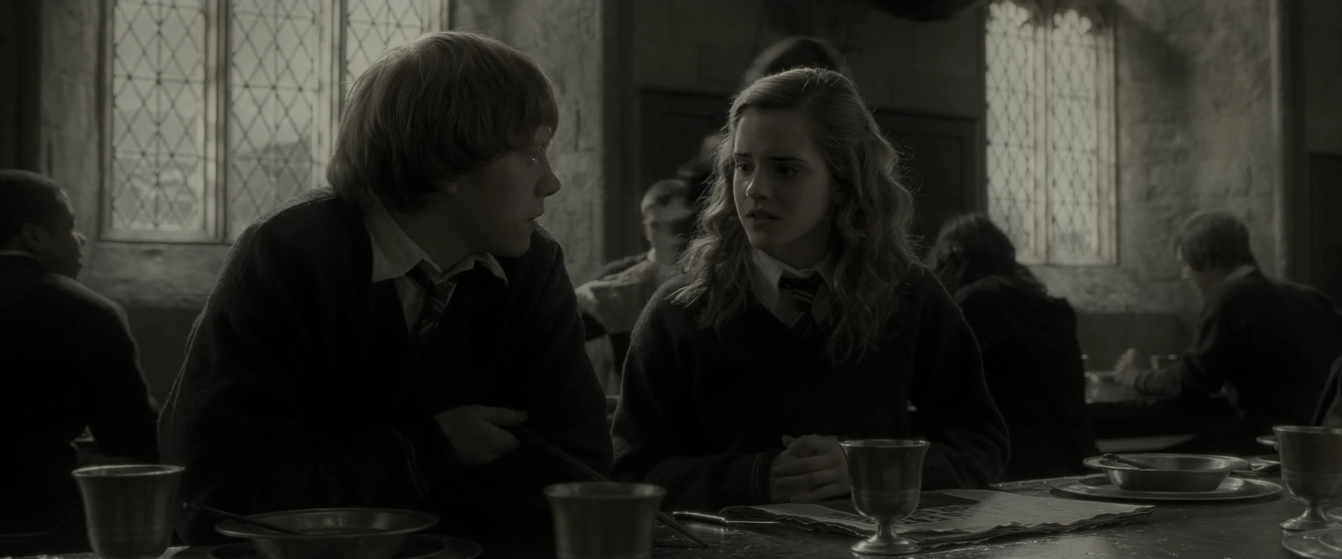 EmmaWatsonFan_dot_nl-HarryPotterAndTheHalfBloodPrince5607.jpg