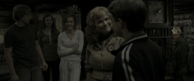 EmmaWatsonFan_dot_nl-HarryPotterAndTheHalfBloodPrince0784.jpg