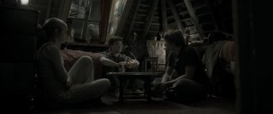 EmmaWatsonFan_dot_nl-HarryPotterAndTheHalfBloodPrince0835.jpg