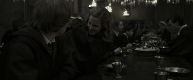 EmmaWatsonFan_dot_nl-HarryPotterAndTheHalfBloodPrince1711.jpg