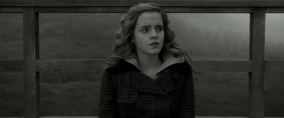 EmmaWatsonFan_dot_nl-HarryPotterAndTheHalfBloodPrince2711.jpg