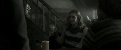 EmmaWatsonFan_dot_nl-HarryPotterAndTheHalfBloodPrince2993.jpg