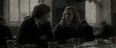 EmmaWatsonFan_dot_nl-HarryPotterAndTheHalfBloodPrince5650.jpg