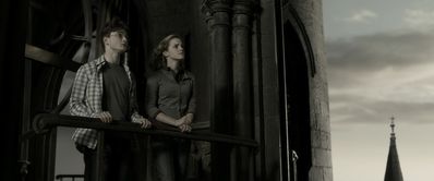 EmmaWatsonFan_dot_nl-HarryPotterAndTheHalfBloodPrince8353.jpg