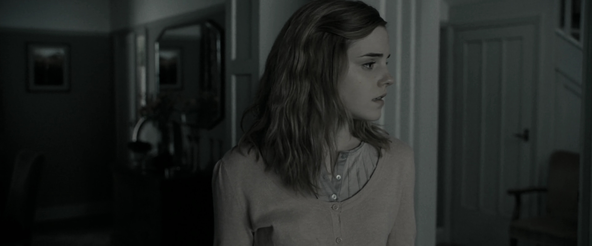 EmmaWatsonFan_dot_nl-HarryPotterAndTheDeathlyHallowsPart1-0151.jpg EmmaWatsonFan_dot_nl-HarryPotterAndTheDeathlyHallowsPart1-0151.jpg