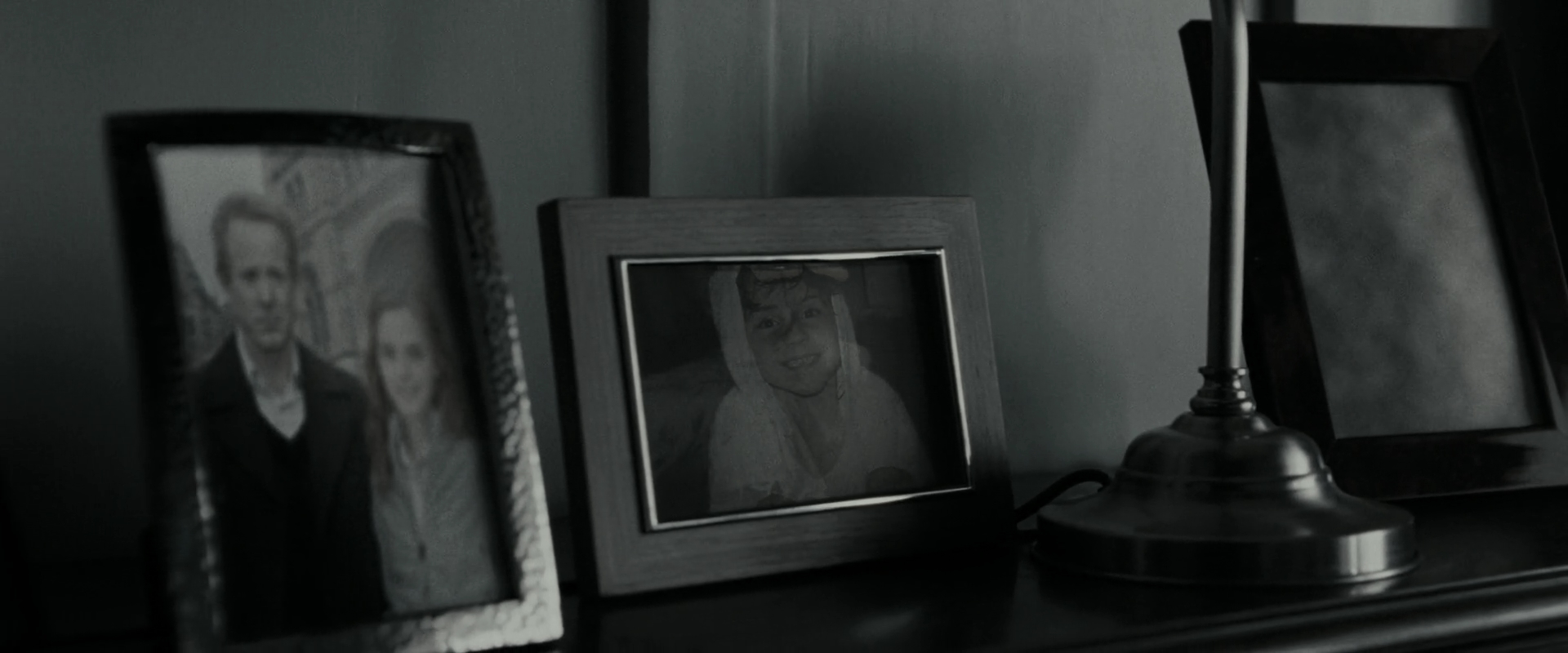 EmmaWatsonFan_dot_nl-HarryPotterAndTheDeathlyHallowsPart1-0156.jpg EmmaWatsonFan_dot_nl-HarryPotterAndTheDeathlyHallowsPart1-0156.jpg