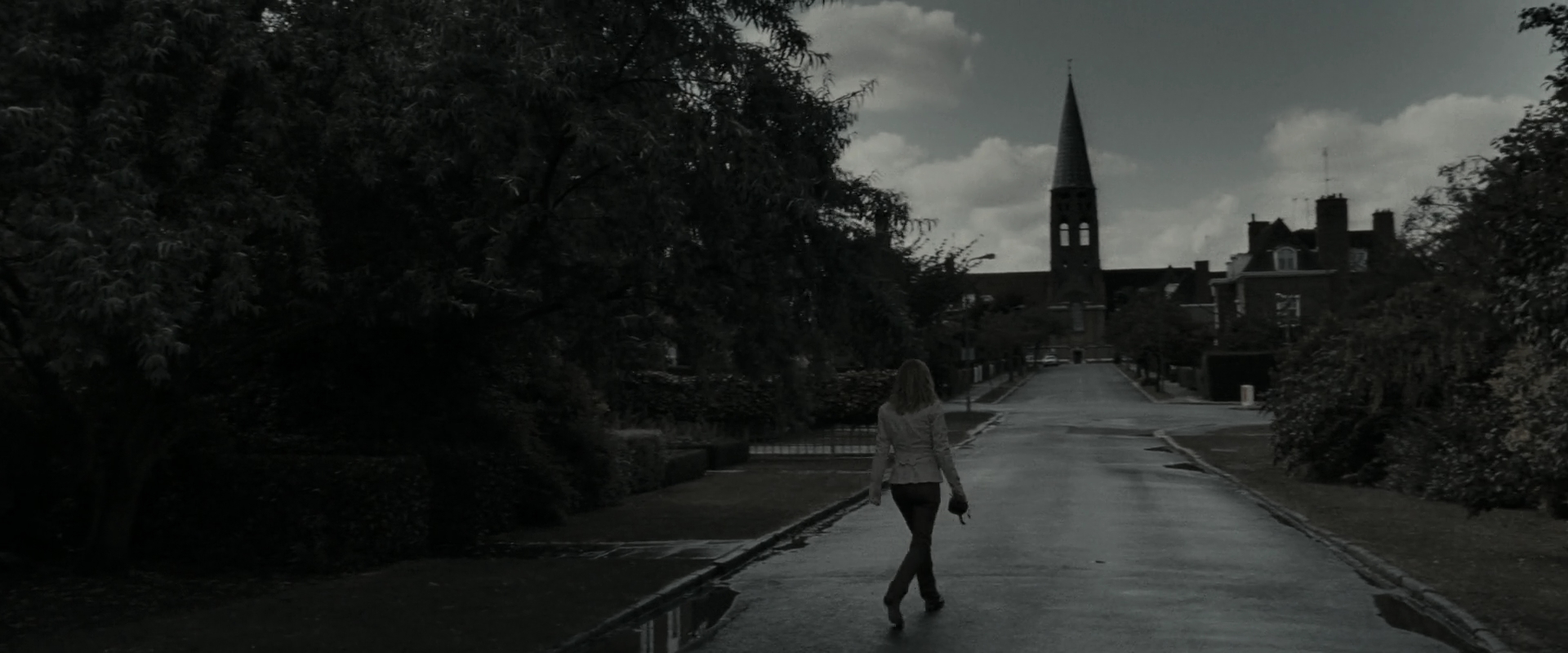 EmmaWatsonFan_dot_nl-HarryPotterAndTheDeathlyHallowsPart1-0189.jpg EmmaWatsonFan_dot_nl-HarryPotterAndTheDeathlyHallowsPart1-0189.jpg