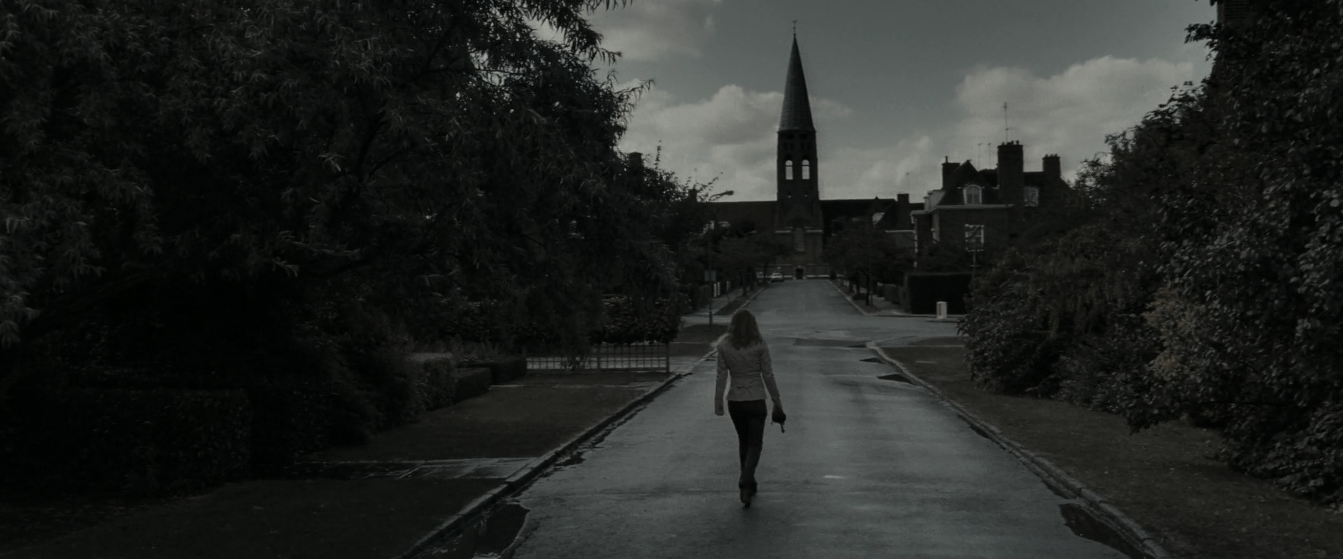 EmmaWatsonFan_dot_nl-HarryPotterAndTheDeathlyHallowsPart1-0190.jpg EmmaWatsonFan_dot_nl-HarryPotterAndTheDeathlyHallowsPart1-0190.jpg