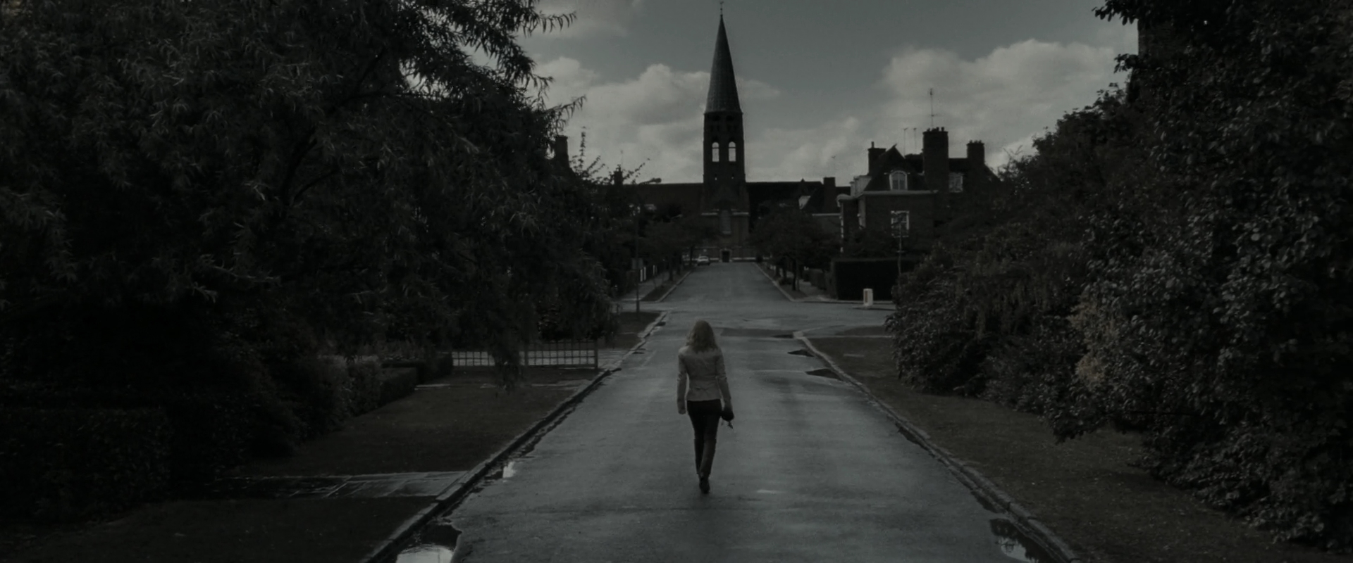 EmmaWatsonFan_dot_nl-HarryPotterAndTheDeathlyHallowsPart1-0191.jpg EmmaWatsonFan_dot_nl-HarryPotterAndTheDeathlyHallowsPart1-0191.jpg