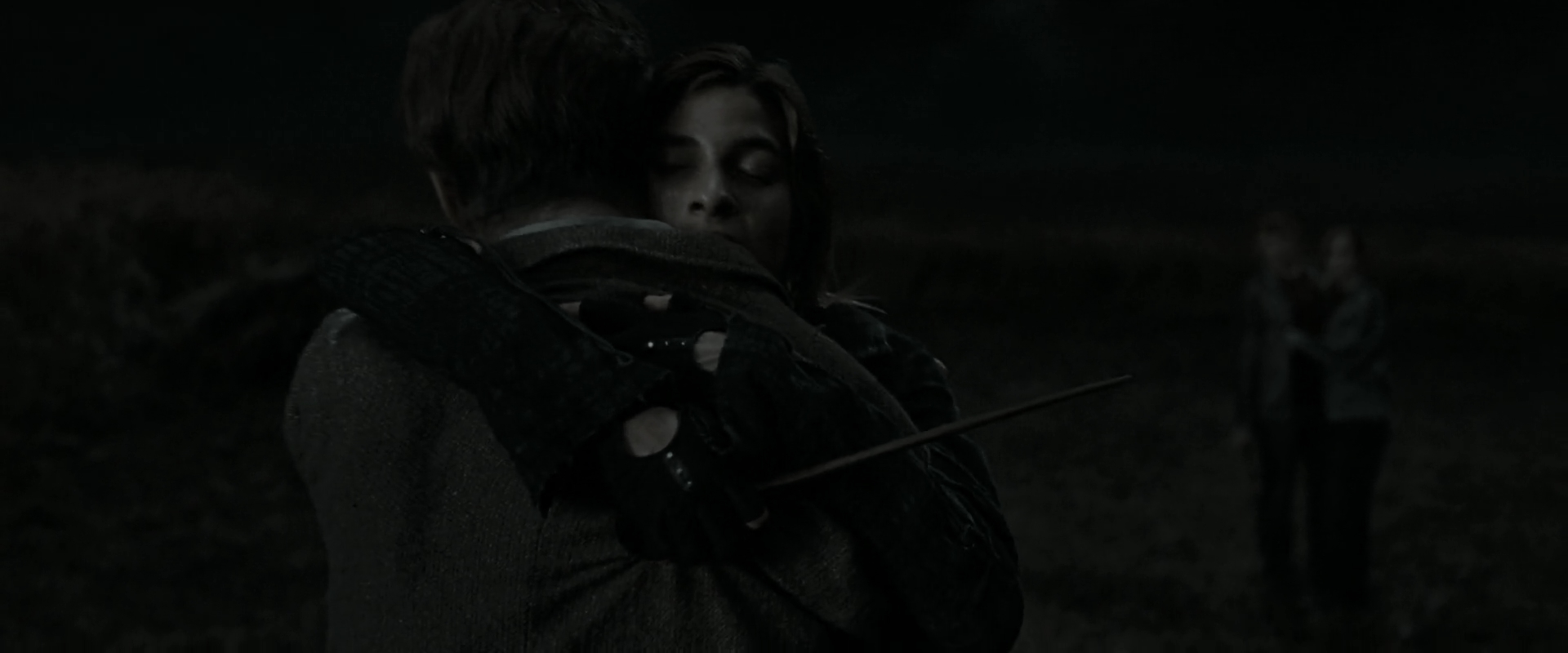 EmmaWatsonFan_dot_nl-HarryPotterAndTheDeathlyHallowsPart1-1237.jpg EmmaWatsonFan_dot_nl-HarryPotterAndTheDeathlyHallowsPart1-1237.jpg