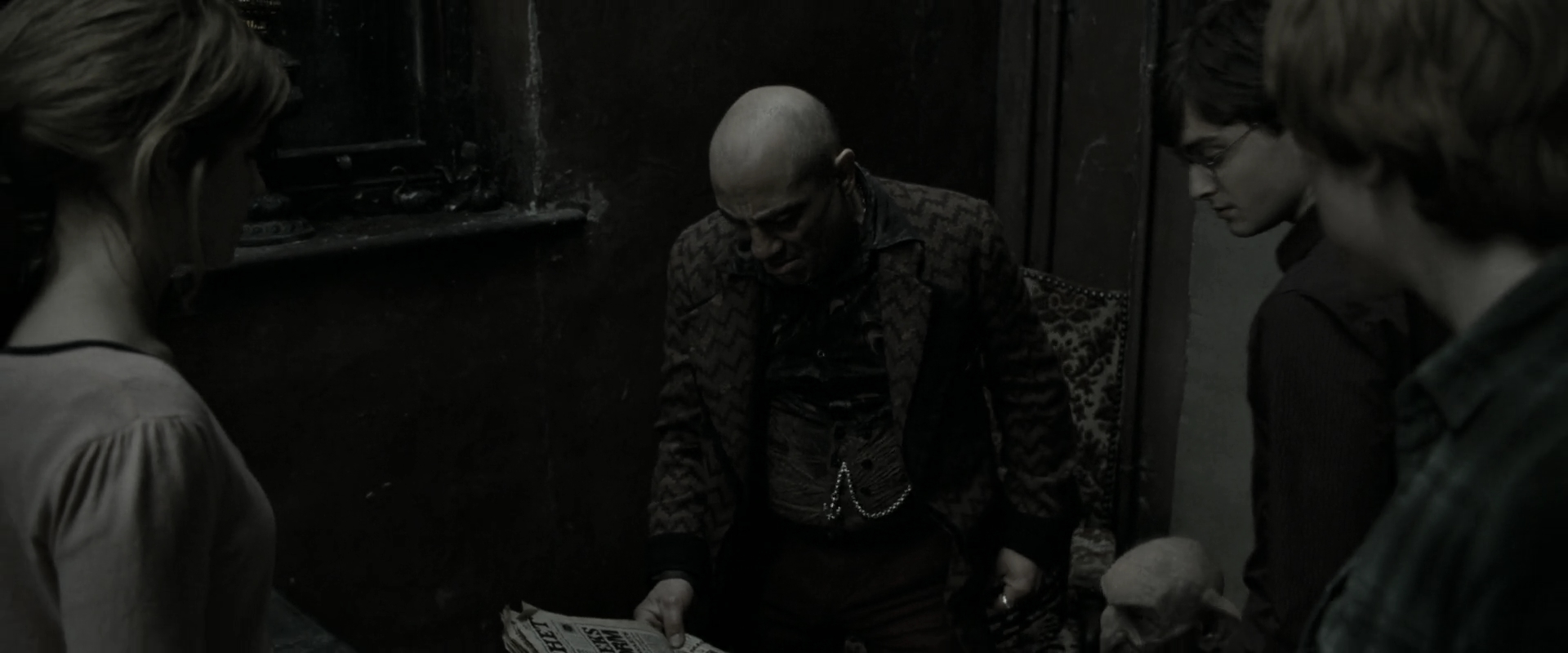 EmmaWatsonFan_dot_nl-HarryPotterAndTheDeathlyHallowsPart1-2905.jpg EmmaWatsonFan_dot_nl-HarryPotterAndTheDeathlyHallowsPart1-2905.jpg