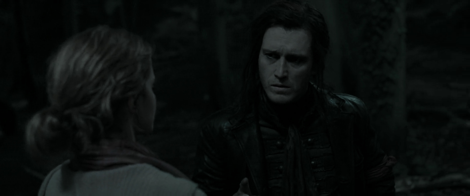 EmmaWatsonFan_dot_nl-HarryPotterAndTheDeathlyHallowsPart1-4177.jpg EmmaWatsonFan_dot_nl-HarryPotterAndTheDeathlyHallowsPart1-4177.jpg