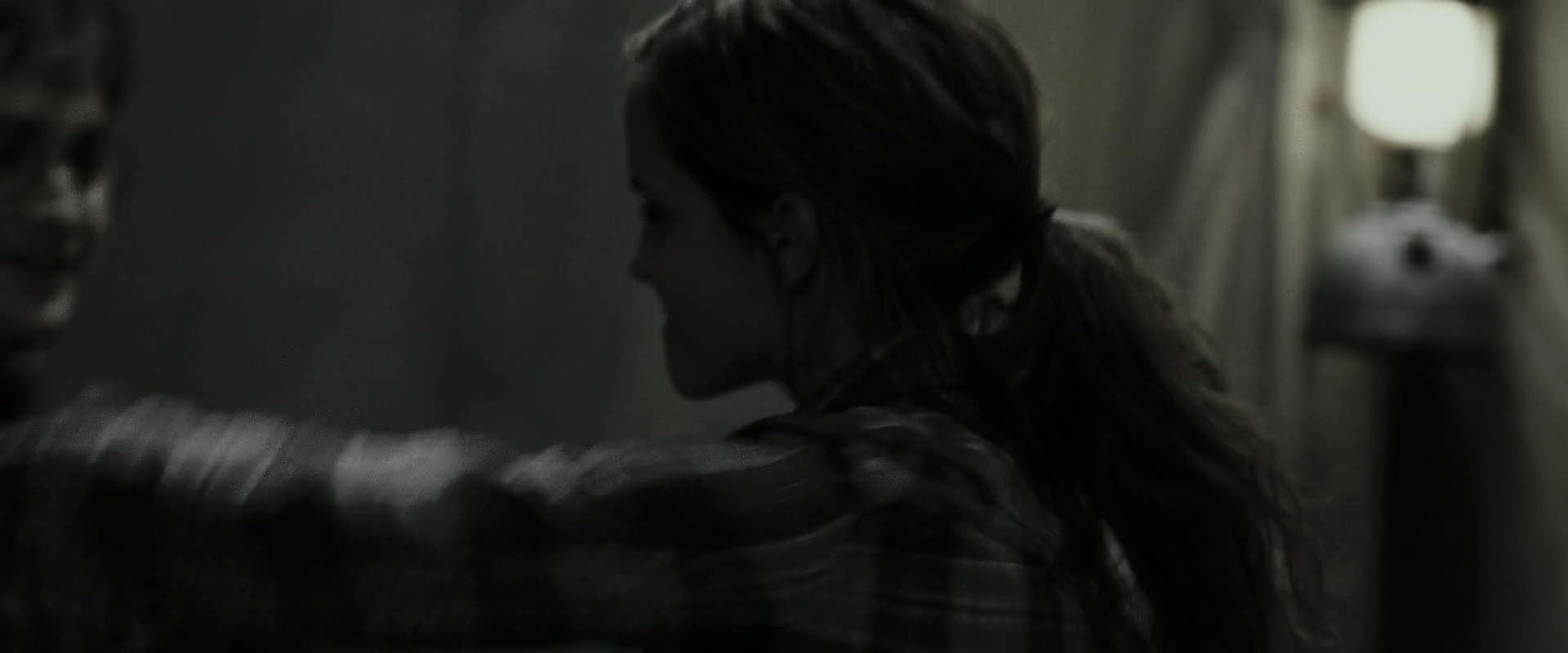 EmmaWatsonFan_dot_nl-HarryPotterAndTheDeathlyHallowsPart1-4746.jpg EmmaWatsonFan_dot_nl-HarryPotterAndTheDeathlyHallowsPart1-4746.jpg