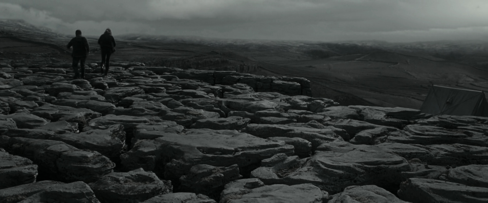 EmmaWatsonFan_dot_nl-HarryPotterAndTheDeathlyHallowsPart1-4912.jpg EmmaWatsonFan_dot_nl-HarryPotterAndTheDeathlyHallowsPart1-4912.jpg