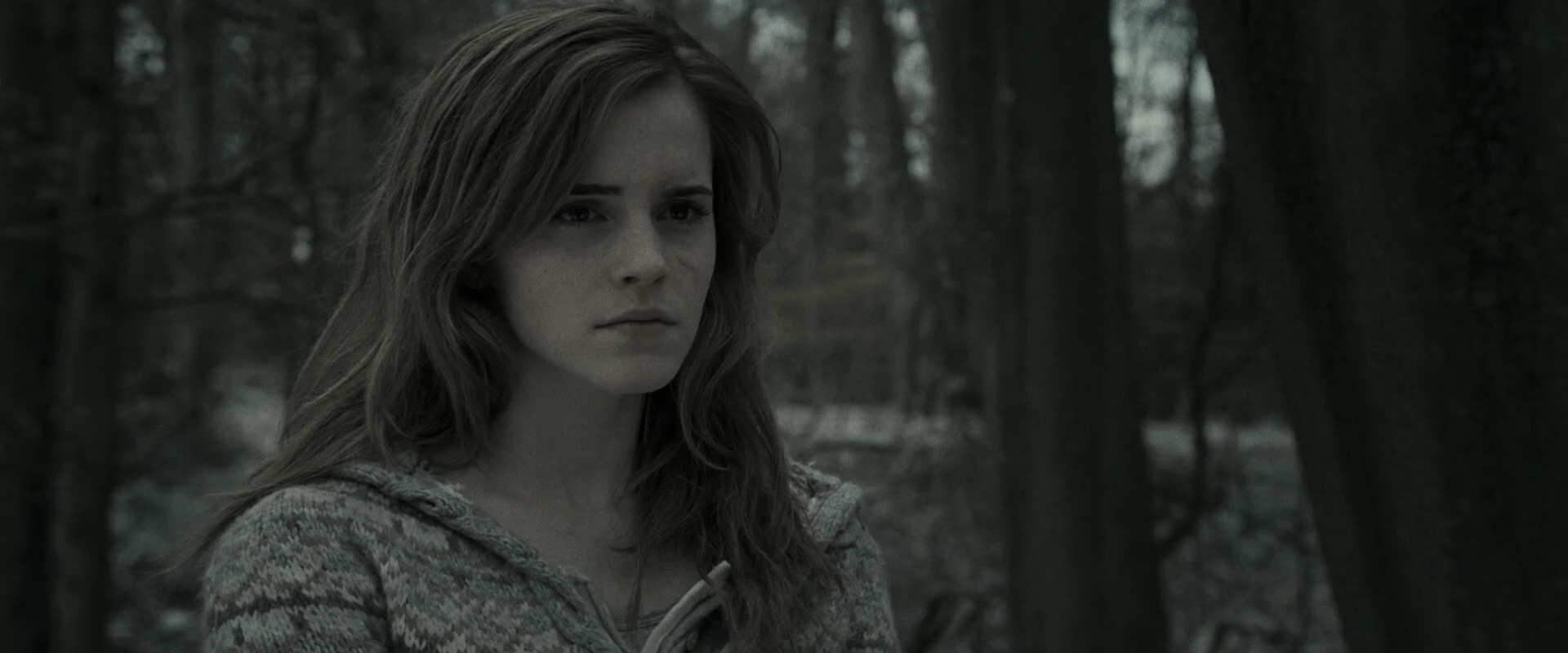 EmmaWatsonFan_dot_nl-HarryPotterAndTheDeathlyHallowsPart1-6101.jpg EmmaWatsonFan_dot_nl-HarryPotterAndTheDeathlyHallowsPart1-6101.jpg