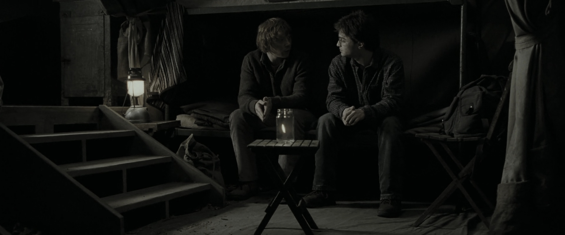 EmmaWatsonFan_dot_nl-HarryPotterAndTheDeathlyHallowsPart1-6171.jpg EmmaWatsonFan_dot_nl-HarryPotterAndTheDeathlyHallowsPart1-6171.jpg