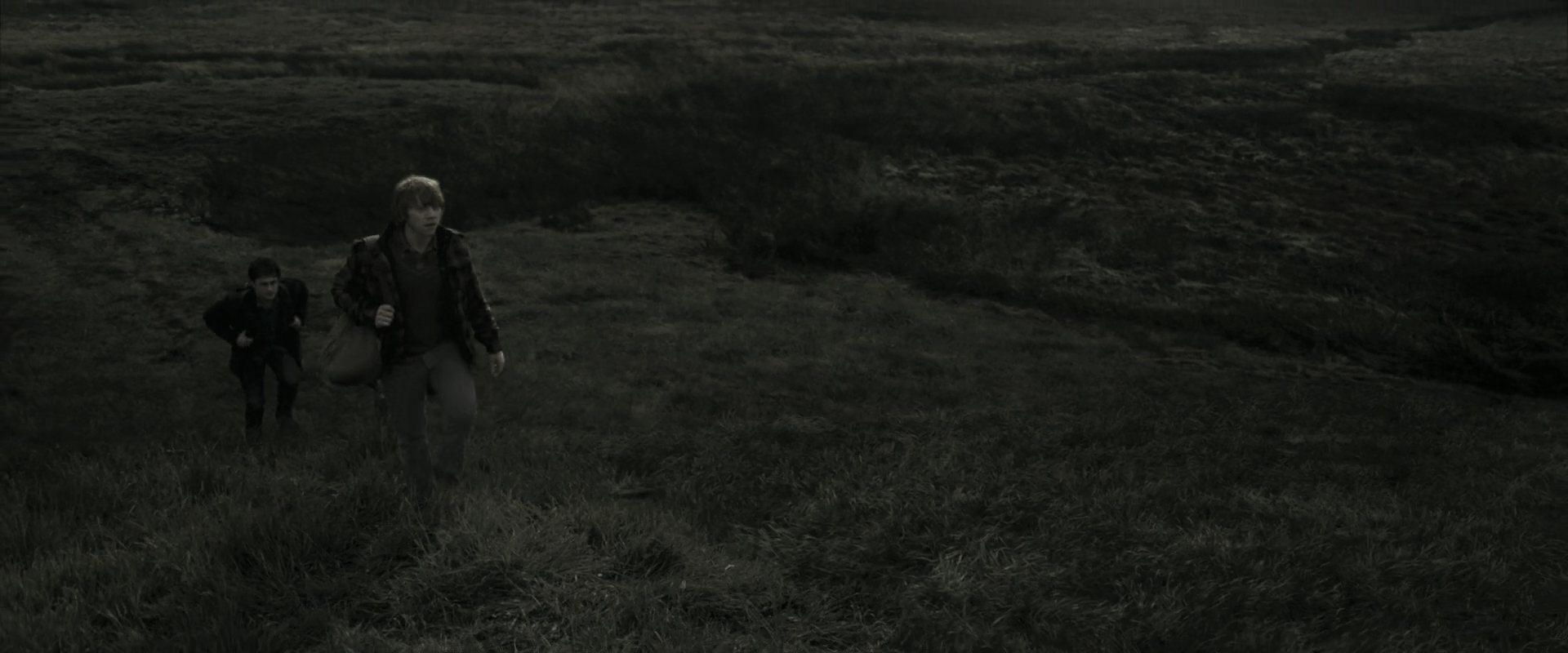 EmmaWatsonFan_dot_nl-HarryPotterAndTheDeathlyHallowsPart1-6280.jpg EmmaWatsonFan_dot_nl-HarryPotterAndTheDeathlyHallowsPart1-6280.jpg