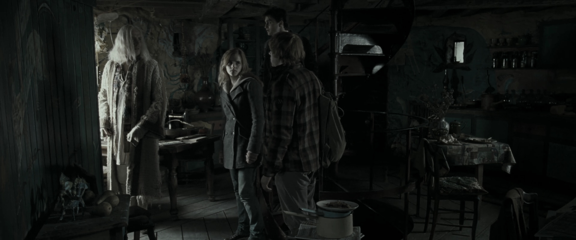 EmmaWatsonFan_dot_nl-HarryPotterAndTheDeathlyHallowsPart1-6728.jpg EmmaWatsonFan_dot_nl-HarryPotterAndTheDeathlyHallowsPart1-6728.jpg