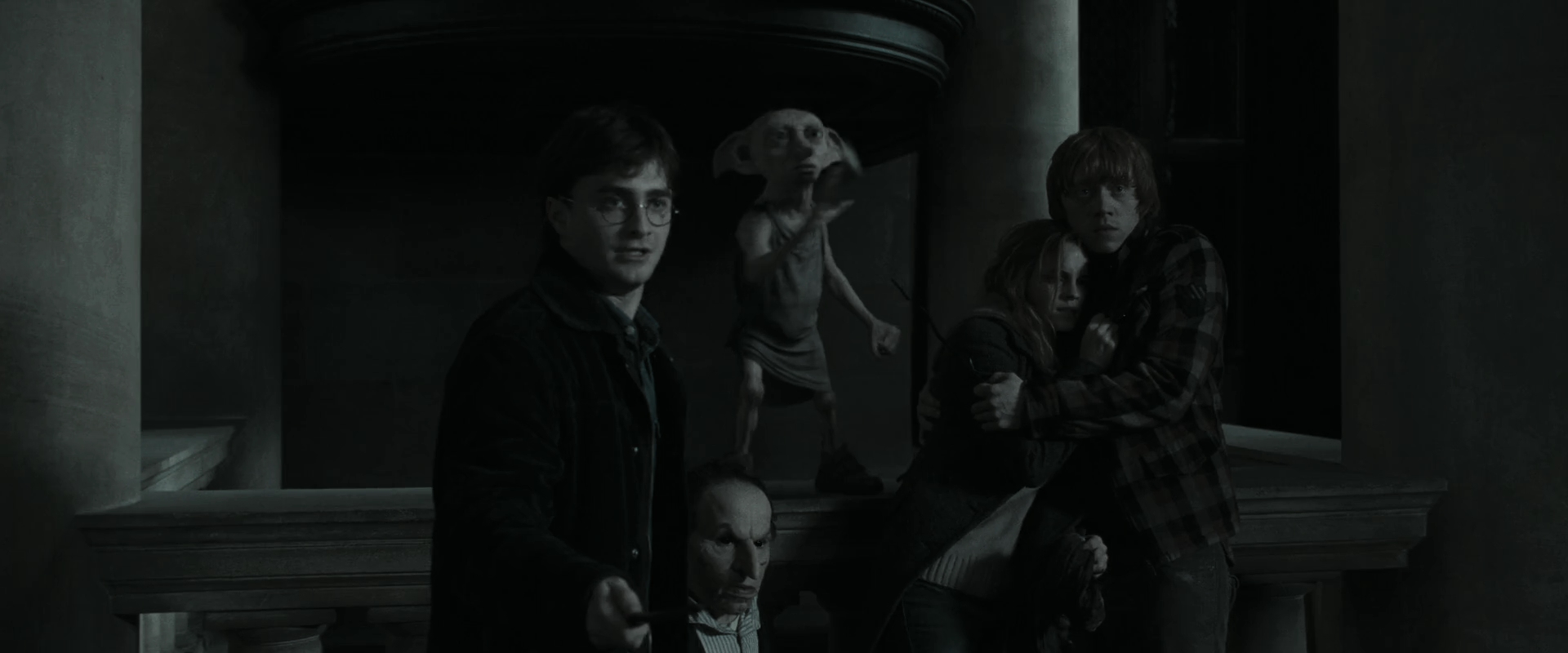 EmmaWatsonFan_dot_nl-HarryPotterAndTheDeathlyHallowsPart1-7506.jpg EmmaWatsonFan_dot_nl-HarryPotterAndTheDeathlyHallowsPart1-7506.jpg