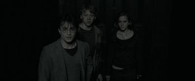 EmmaWatsonFan_dot_nl-HarryPotterAndTheDeathlyHallowsPart1-2391.jpg