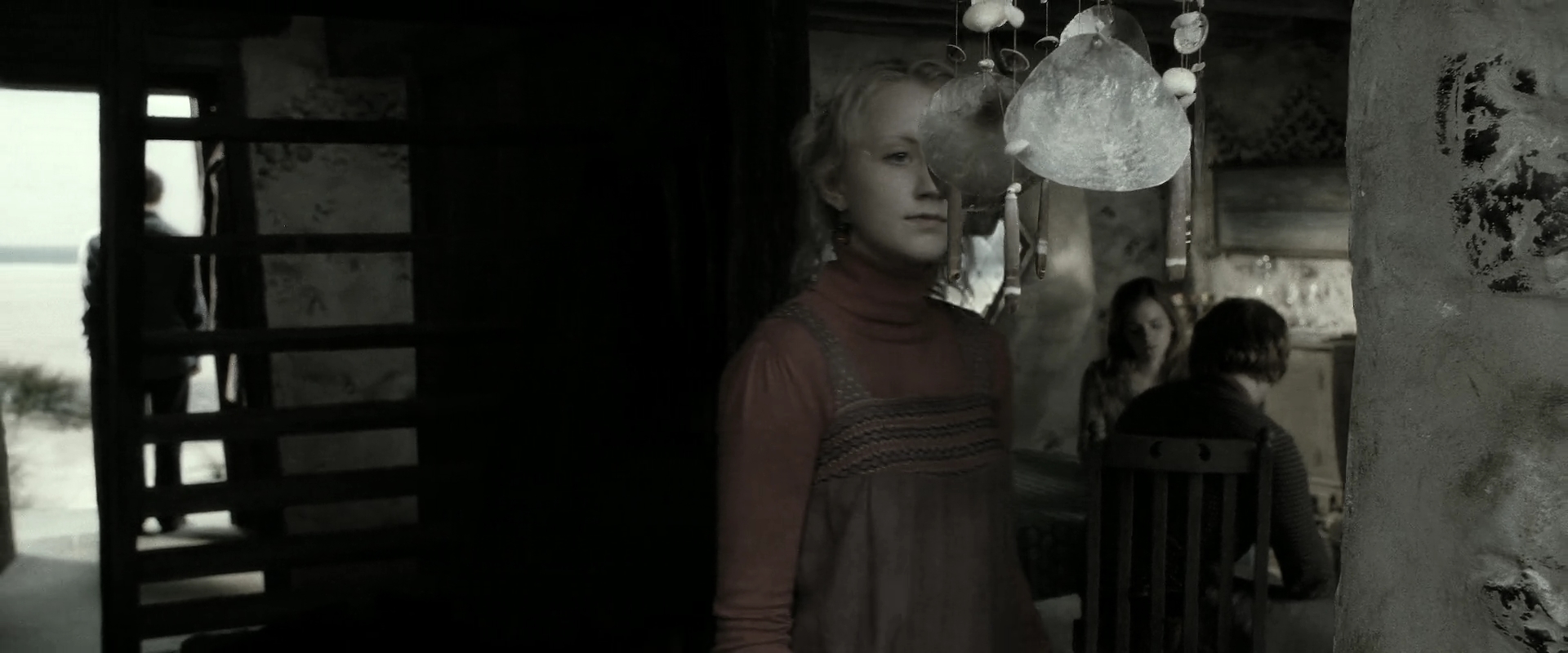 EmmaWatsonFan_dot_nl-HarryPotterAndTheDeathlyHallowsPart2-0142.jpg EmmaWatsonFan_dot_nl-HarryPotterAndTheDeathlyHallowsPart2-0142.jpg