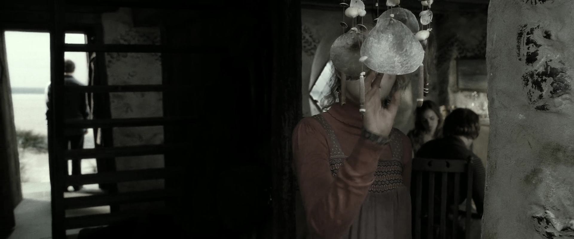 EmmaWatsonFan_dot_nl-HarryPotterAndTheDeathlyHallowsPart2-0143.jpg EmmaWatsonFan_dot_nl-HarryPotterAndTheDeathlyHallowsPart2-0143.jpg