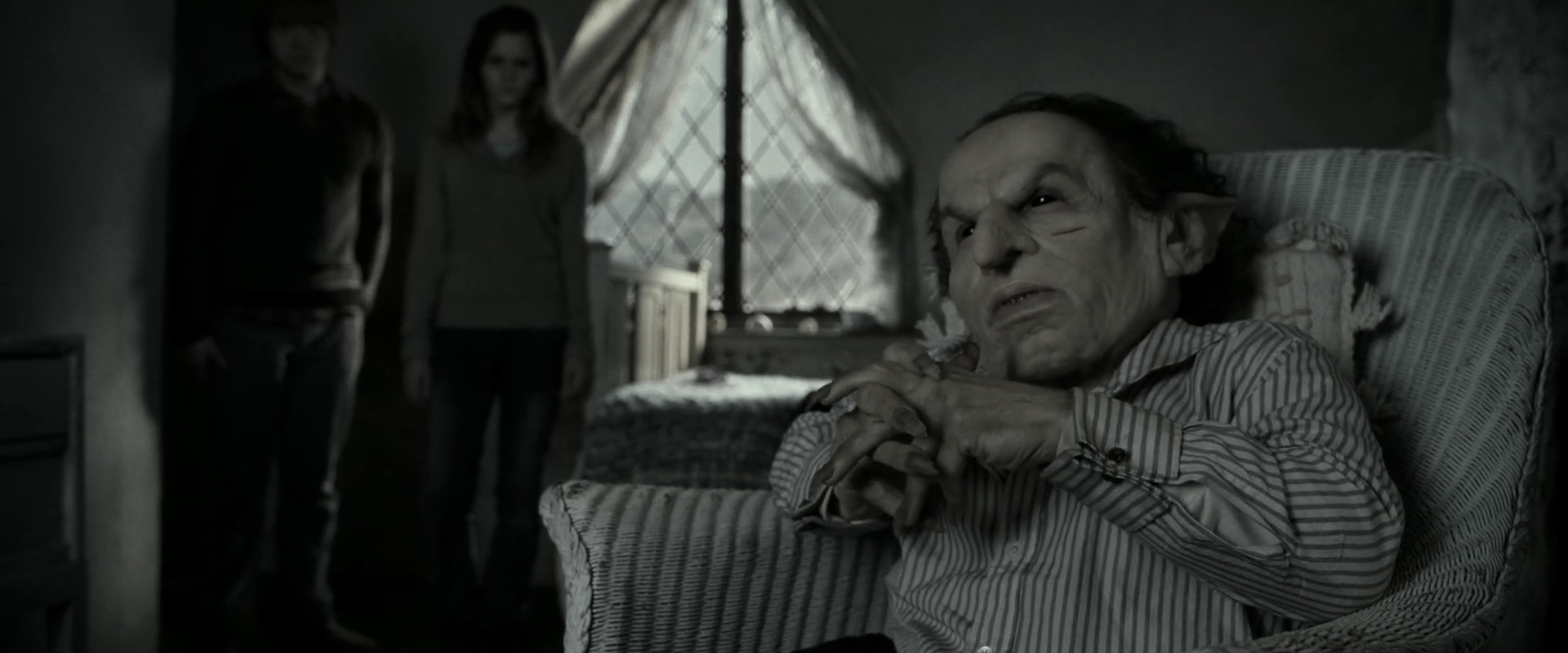 EmmaWatsonFan_dot_nl-HarryPotterAndTheDeathlyHallowsPart2-0306.jpg EmmaWatsonFan_dot_nl-HarryPotterAndTheDeathlyHallowsPart2-0306.jpg