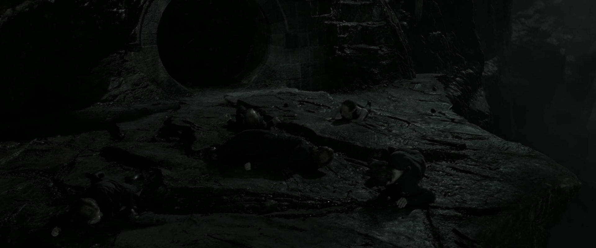 EmmaWatsonFan_dot_nl-HarryPotterAndTheDeathlyHallowsPart2-0901.jpg EmmaWatsonFan_dot_nl-HarryPotterAndTheDeathlyHallowsPart2-0901.jpg