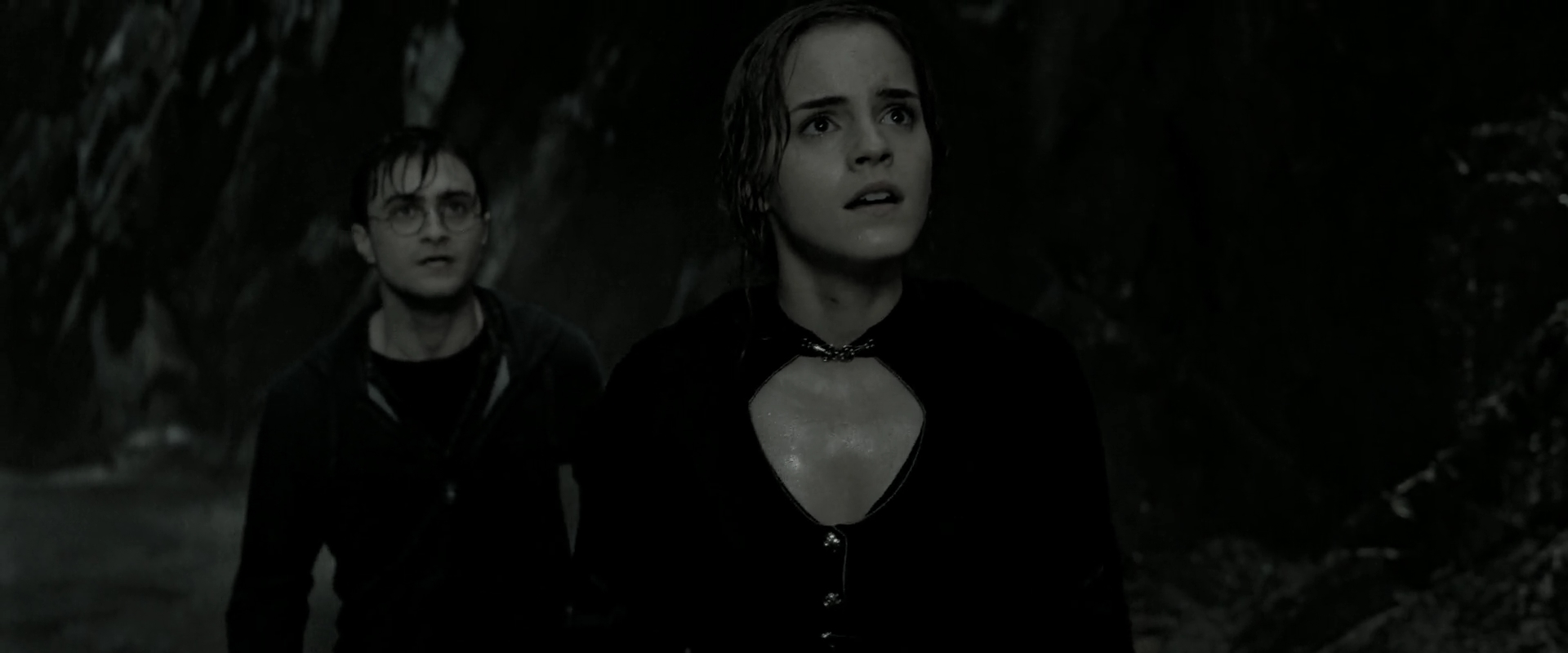 EmmaWatsonFan_dot_nl-HarryPotterAndTheDeathlyHallowsPart2-0966.jpg EmmaWatsonFan_dot_nl-HarryPotterAndTheDeathlyHallowsPart2-0966.jpg