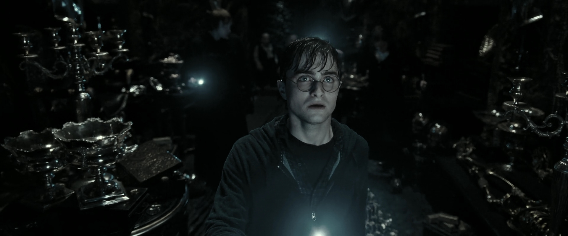 EmmaWatsonFan_dot_nl-HarryPotterAndTheDeathlyHallowsPart2-1053.jpg EmmaWatsonFan_dot_nl-HarryPotterAndTheDeathlyHallowsPart2-1053.jpg