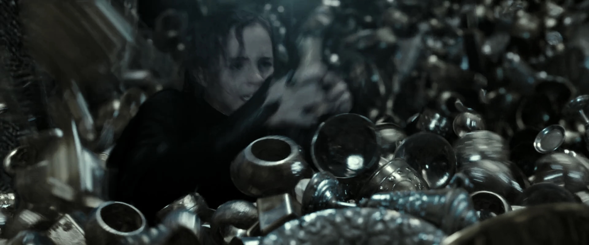 EmmaWatsonFan_dot_nl-HarryPotterAndTheDeathlyHallowsPart2-1121.jpg EmmaWatsonFan_dot_nl-HarryPotterAndTheDeathlyHallowsPart2-1121.jpg