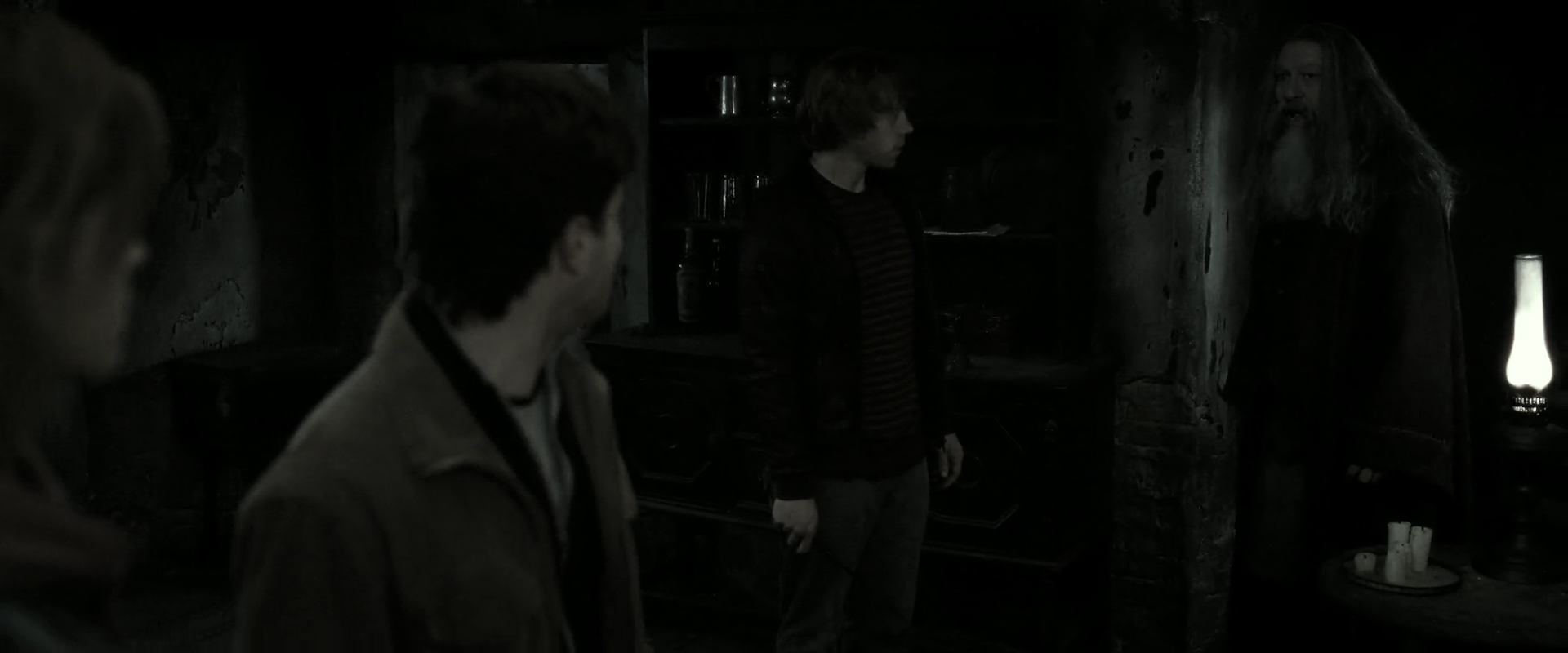 EmmaWatsonFan_dot_nl-HarryPotterAndTheDeathlyHallowsPart2-1596.jpg EmmaWatsonFan_dot_nl-HarryPotterAndTheDeathlyHallowsPart2-1596.jpg