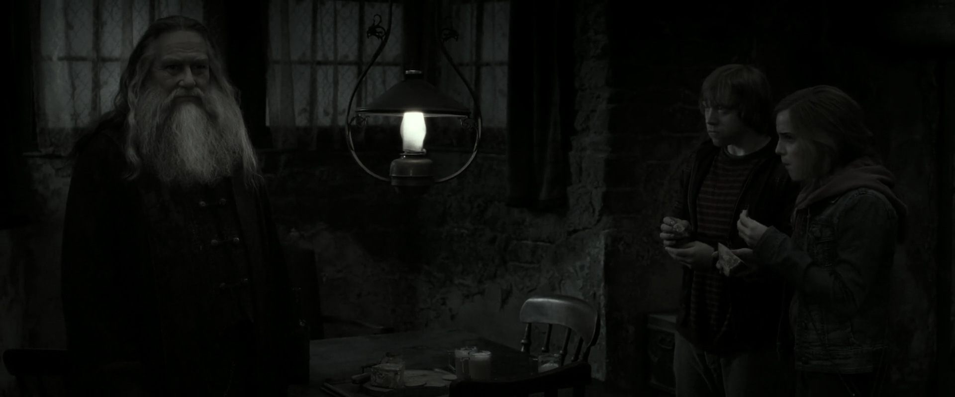 EmmaWatsonFan_dot_nl-HarryPotterAndTheDeathlyHallowsPart2-1664.jpg EmmaWatsonFan_dot_nl-HarryPotterAndTheDeathlyHallowsPart2-1664.jpg