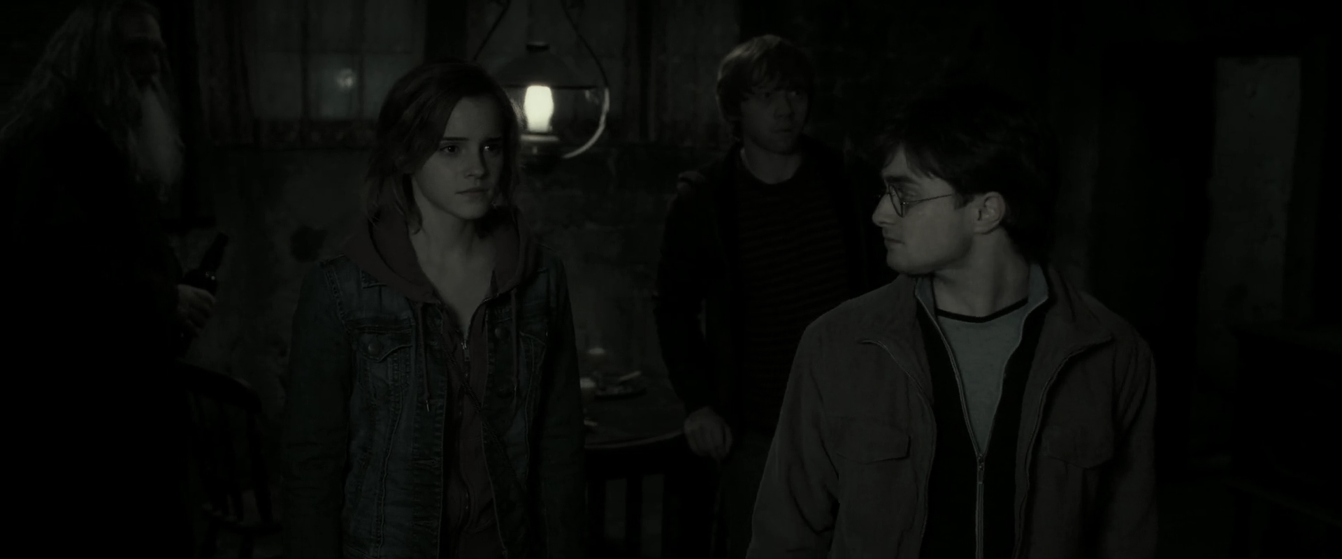 EmmaWatsonFan_dot_nl-HarryPotterAndTheDeathlyHallowsPart2-1824.jpg