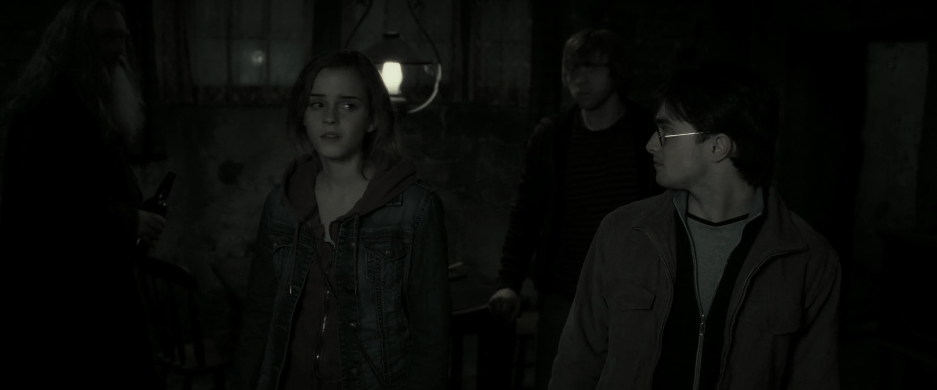 EmmaWatsonFan_dot_nl-HarryPotterAndTheDeathlyHallowsPart2-1826.jpg EmmaWatsonFan_dot_nl-HarryPotterAndTheDeathlyHallowsPart2-1826.jpg