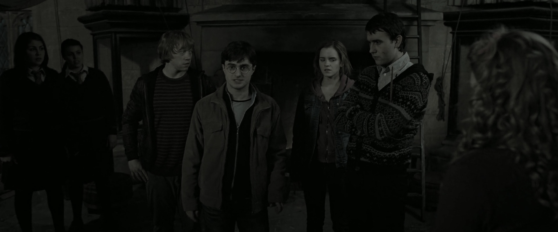 EmmaWatsonFan_dot_nl-HarryPotterAndTheDeathlyHallowsPart2-1932.jpg EmmaWatsonFan_dot_nl-HarryPotterAndTheDeathlyHallowsPart2-1932.jpg