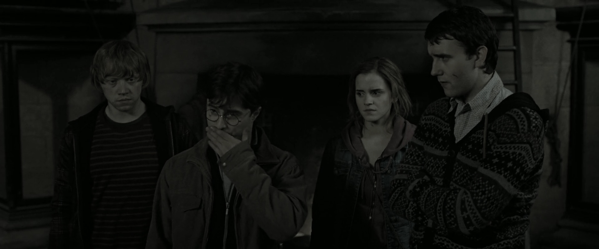 EmmaWatsonFan_dot_nl-HarryPotterAndTheDeathlyHallowsPart2-1948.jpg