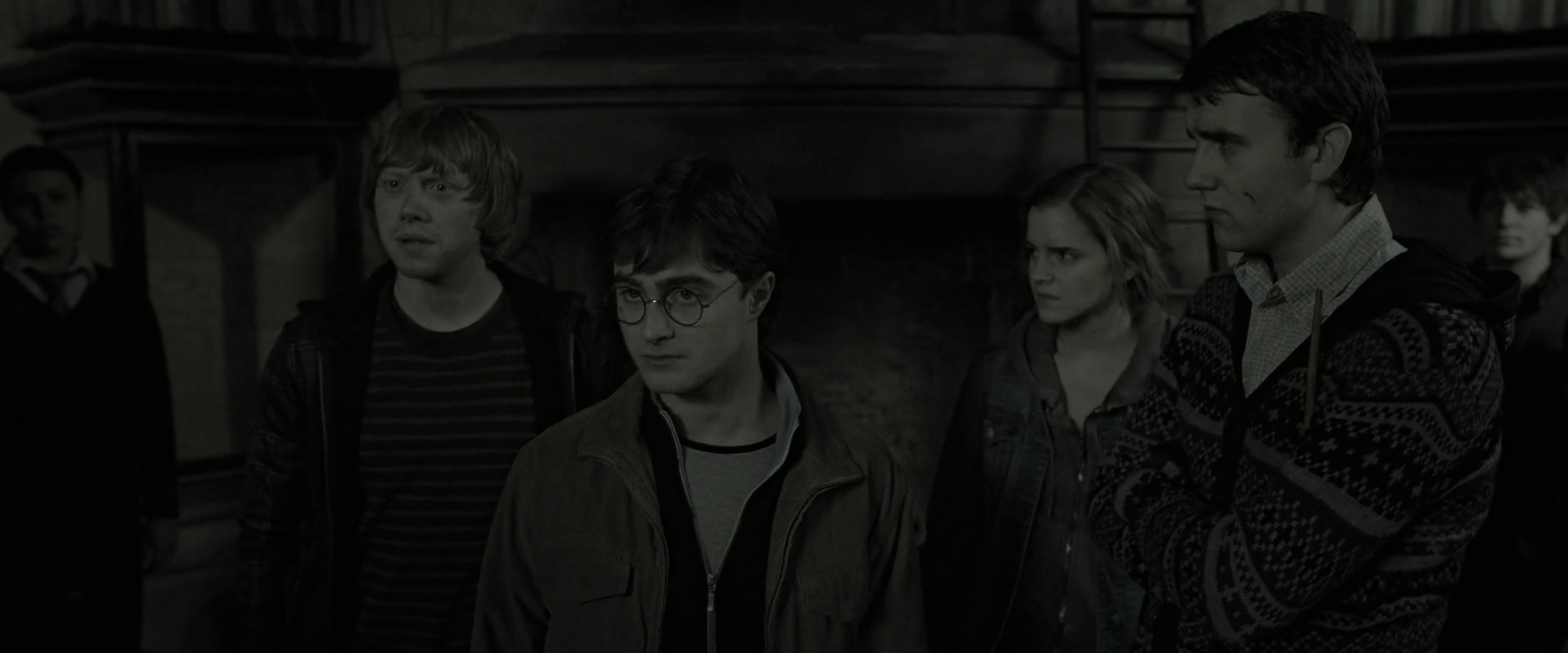 EmmaWatsonFan_dot_nl-HarryPotterAndTheDeathlyHallowsPart2-1978.jpg