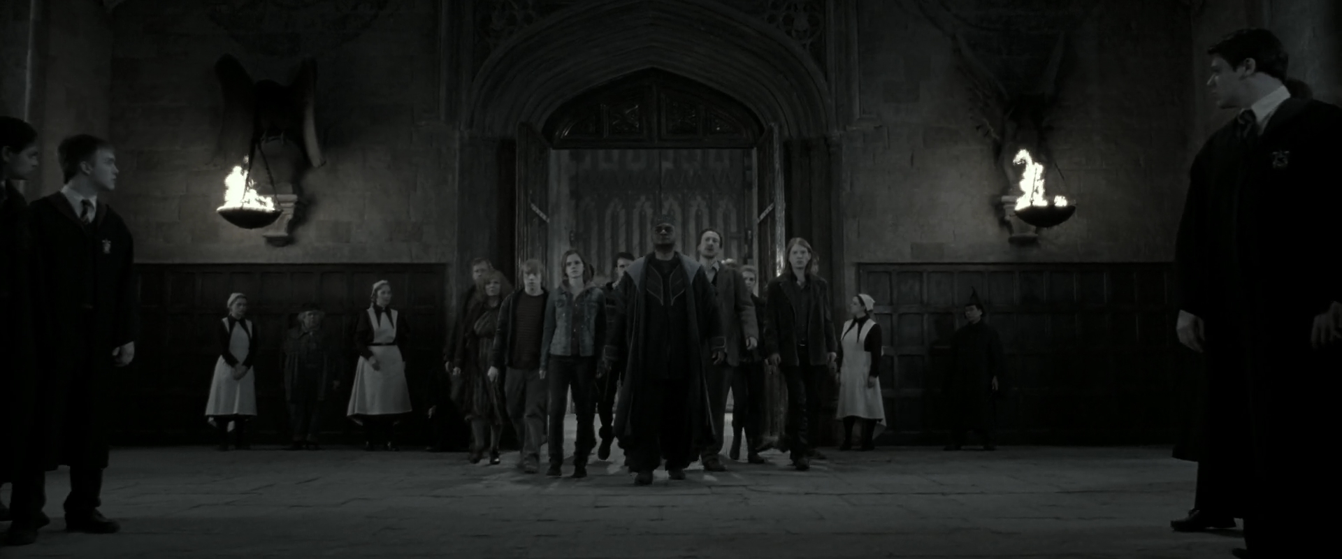 EmmaWatsonFan_dot_nl-HarryPotterAndTheDeathlyHallowsPart2-2148.jpg EmmaWatsonFan_dot_nl-HarryPotterAndTheDeathlyHallowsPart2-2148.jpg