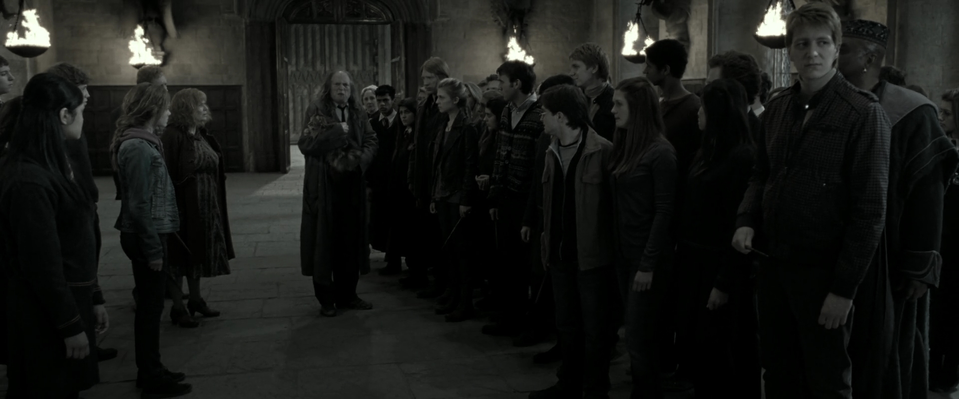 EmmaWatsonFan_dot_nl-HarryPotterAndTheDeathlyHallowsPart2-2324.jpg EmmaWatsonFan_dot_nl-HarryPotterAndTheDeathlyHallowsPart2-2324.jpg