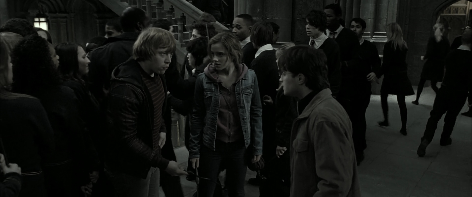 EmmaWatsonFan_dot_nl-HarryPotterAndTheDeathlyHallowsPart2-2376.jpg