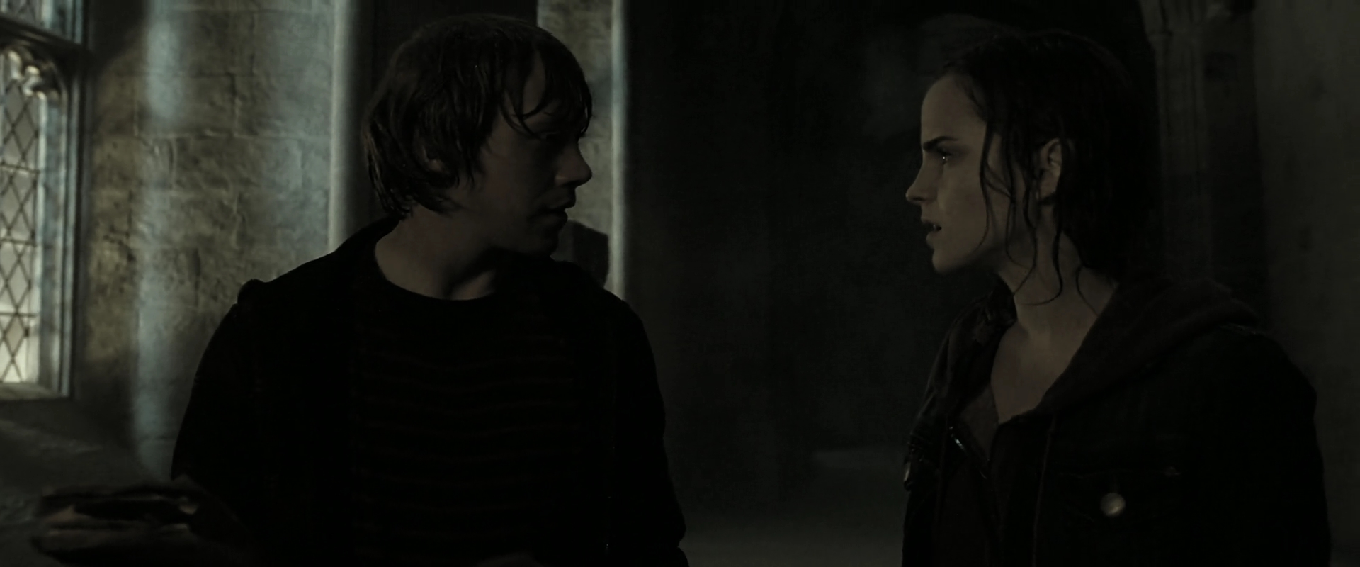 EmmaWatsonFan_dot_nl-HarryPotterAndTheDeathlyHallowsPart2-3308.jpg