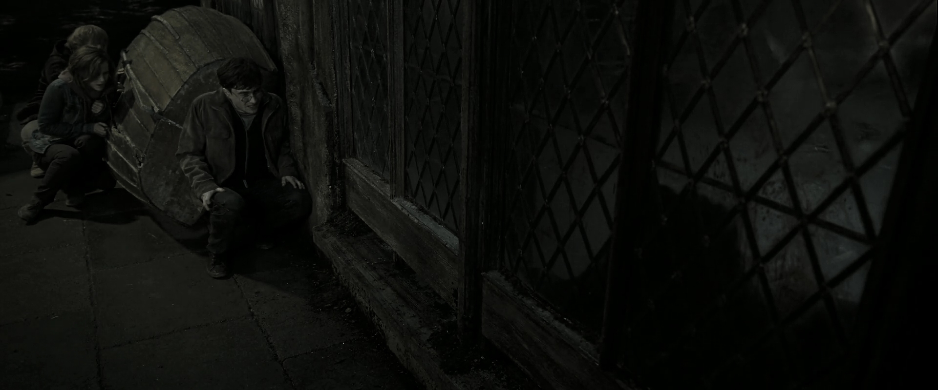 EmmaWatsonFan_dot_nl-HarryPotterAndTheDeathlyHallowsPart2-4050.jpg EmmaWatsonFan_dot_nl-HarryPotterAndTheDeathlyHallowsPart2-4050.jpg